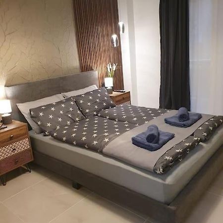 Pleasantstay City Appartement Thessaloníki Exteriör bild