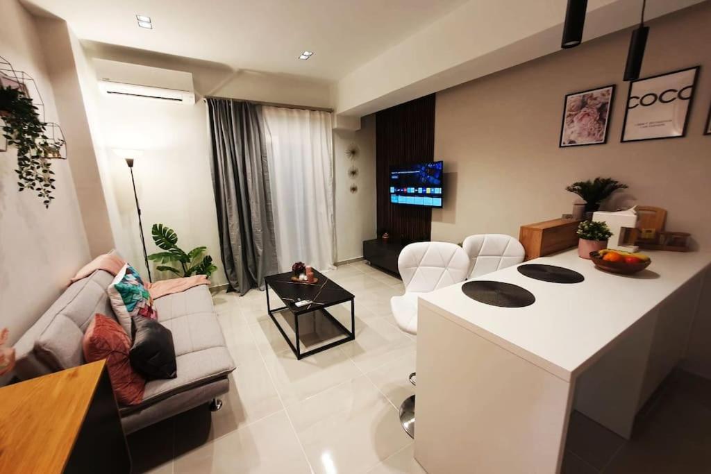 Pleasantstay City Appartement Thessaloníki Exteriör bild
